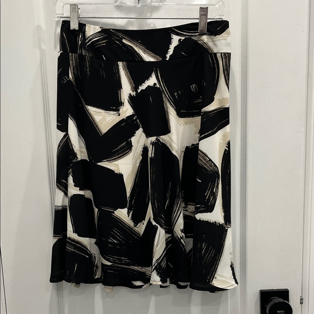 NIC+ZOE Black and White Abstract A-Line Skirt